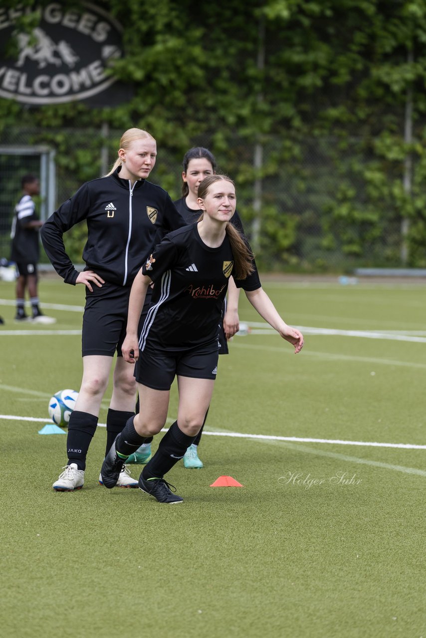 Bild 51 - wBJ SC Condor - VfL Pinneberg : Ergebnis: 3:2